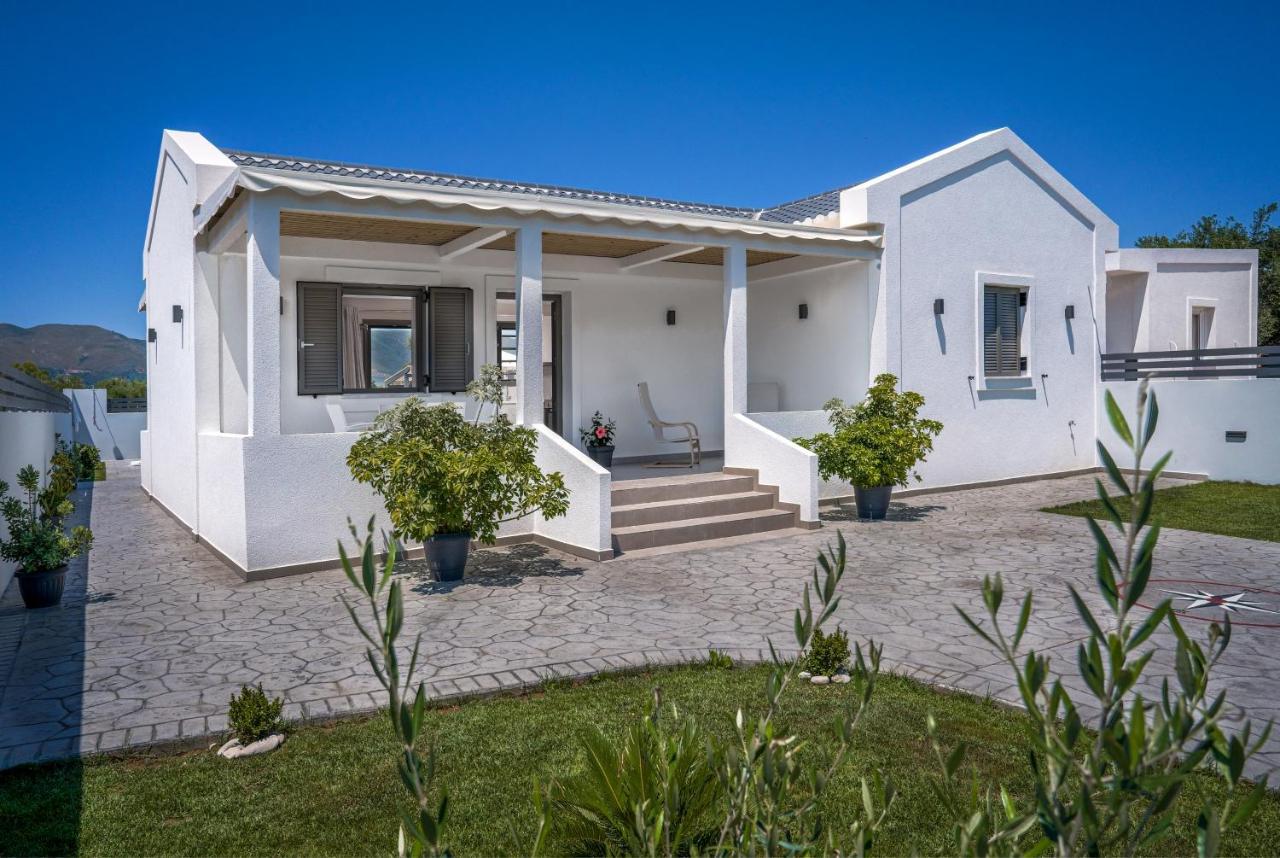 Bluewind Villa Sarakinádhon Exterior foto